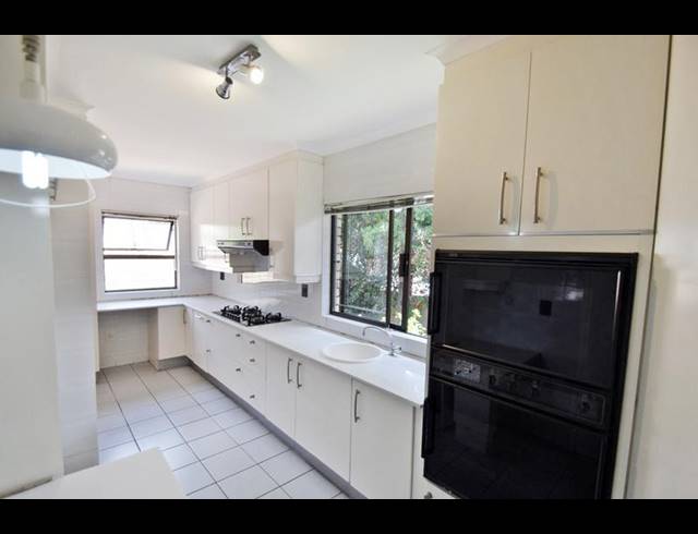 4 BEDROOM PROPERTY TO RENT IN BENMORE GARDENS